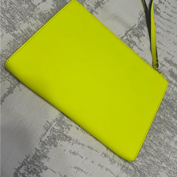 Stella McCartney Neon Yellow Wristlet. Worn Once. Perfect Condition. - Picture 2 of 2